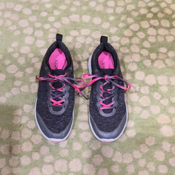 vionic pink sneakers
